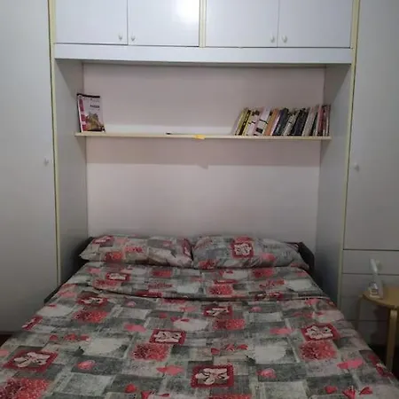 Centro Monolocale Daire Parma